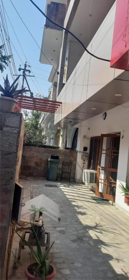 Anh Hotel Lucknow Eksteriør bilde