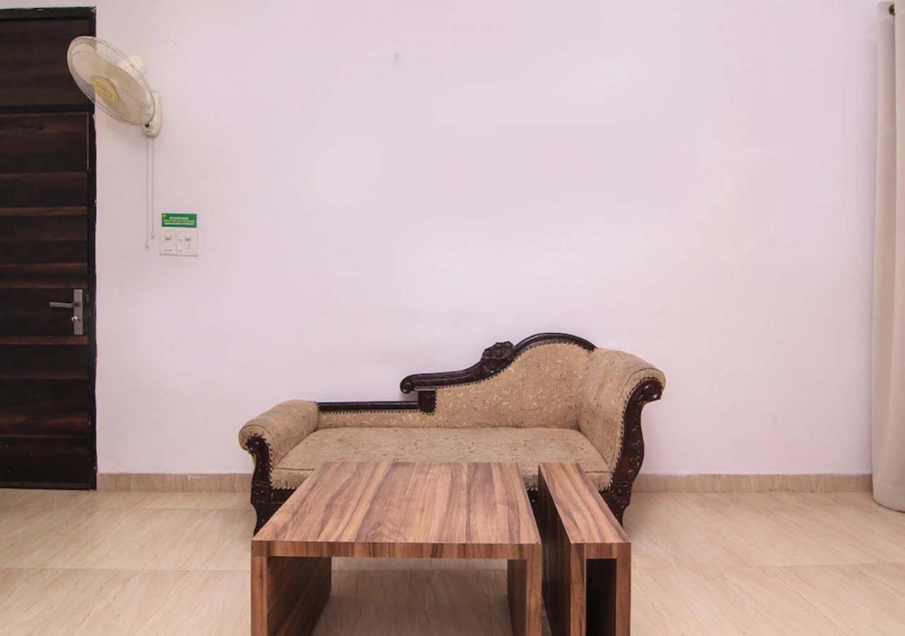 Anh Hotel Lucknow Eksteriør bilde